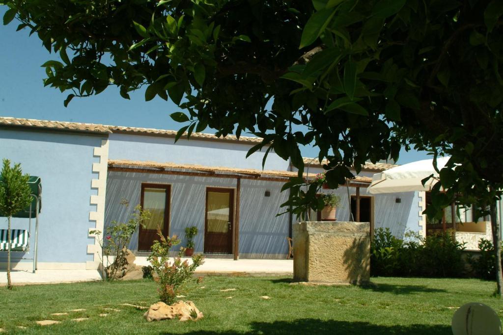 Terre Iblee Resort Chiaramonte Gulfi Buitenkant foto