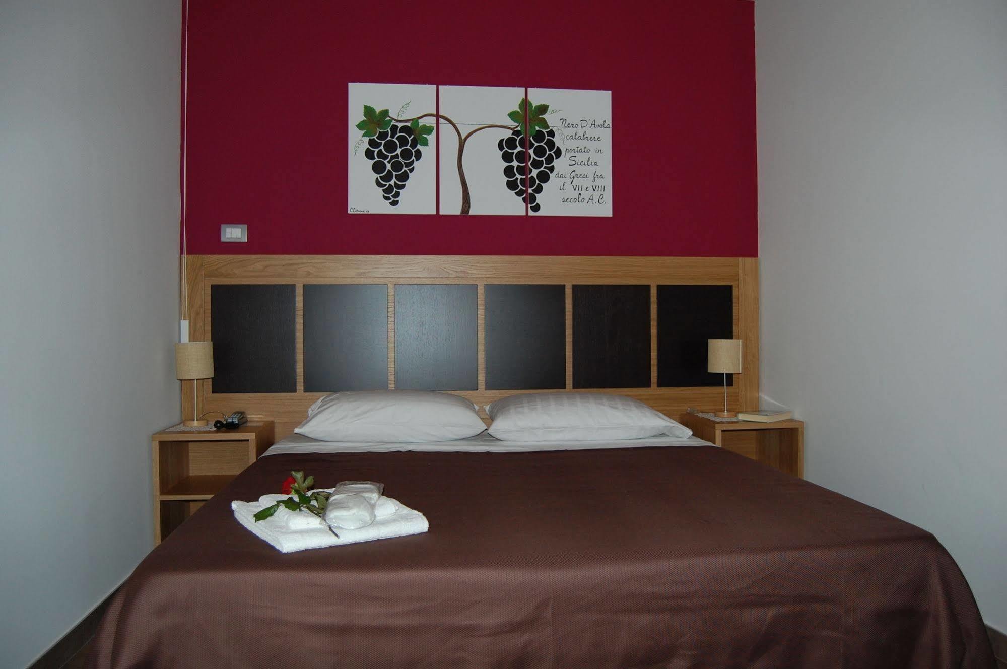 Terre Iblee Resort Chiaramonte Gulfi Buitenkant foto