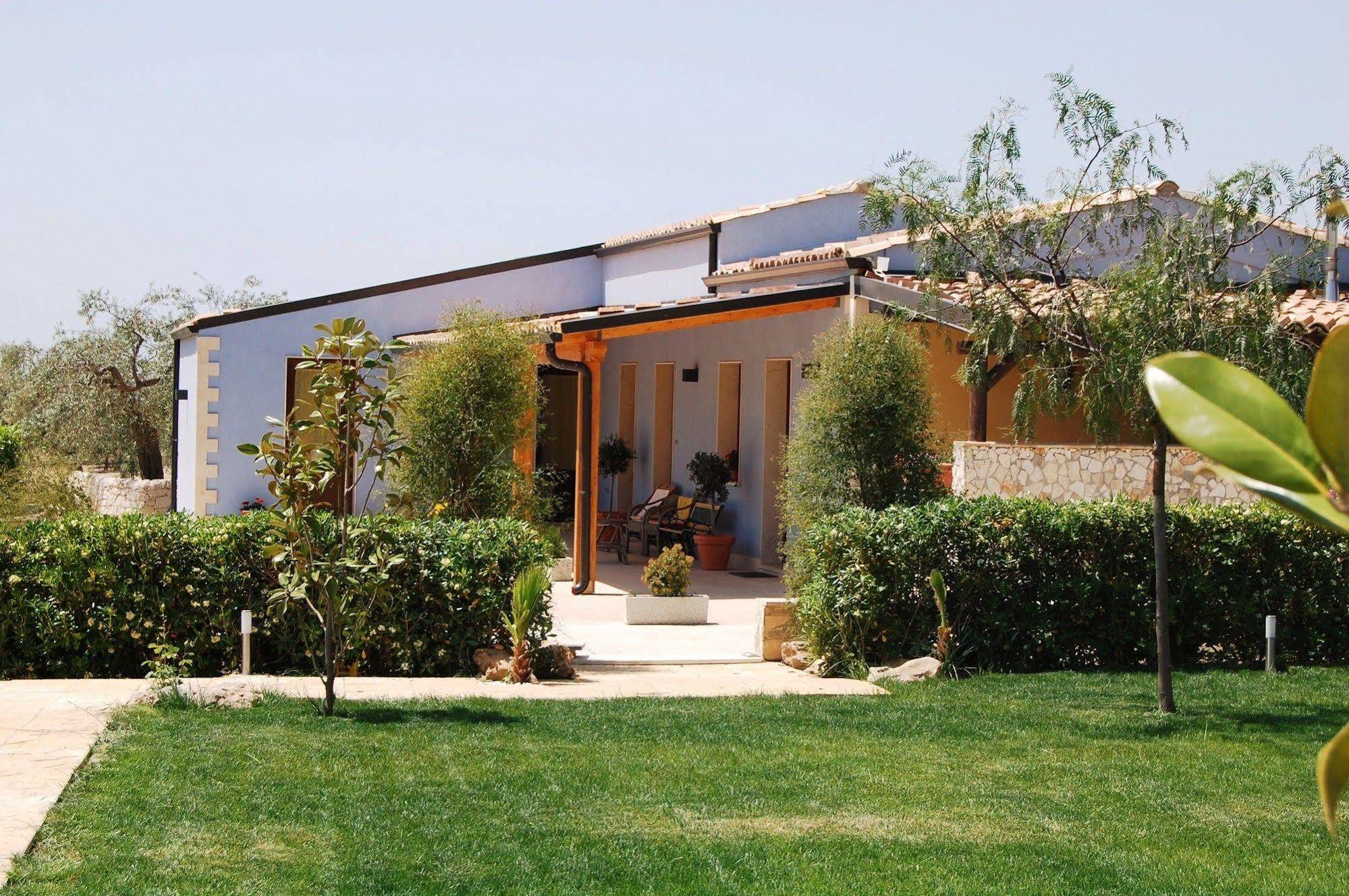 Terre Iblee Resort Chiaramonte Gulfi Buitenkant foto
